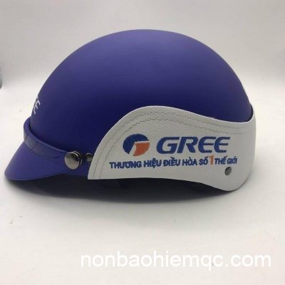 Mũ bảo hiểm nửa đầu ốp da khiến nhiều người thích mê với lớp da mềm mại nhưng không kém phần sang trọng