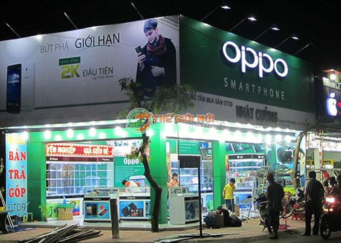 Biển hiệu quảng cáo cho hệ thống Oppo